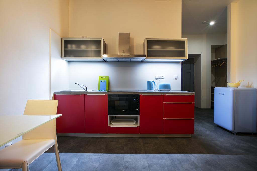 Apartments At The Blue Duckling Praha Eksteriør bilde
