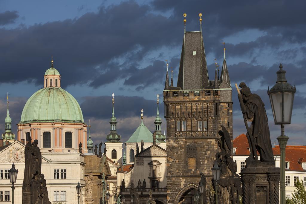 Apartments At The Blue Duckling Praha Eksteriør bilde